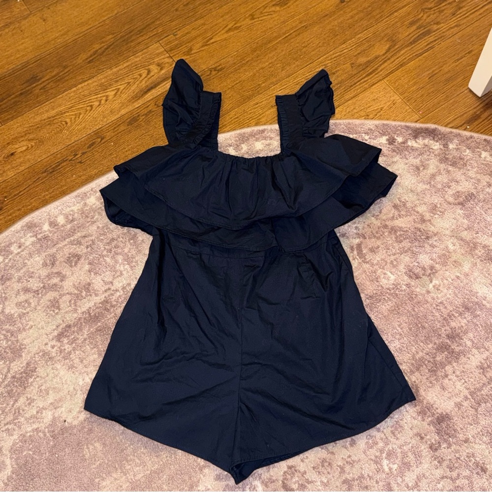 Day + Moon Women’s Medium Only Champions Navy Blue Ruffle Shorts Romper